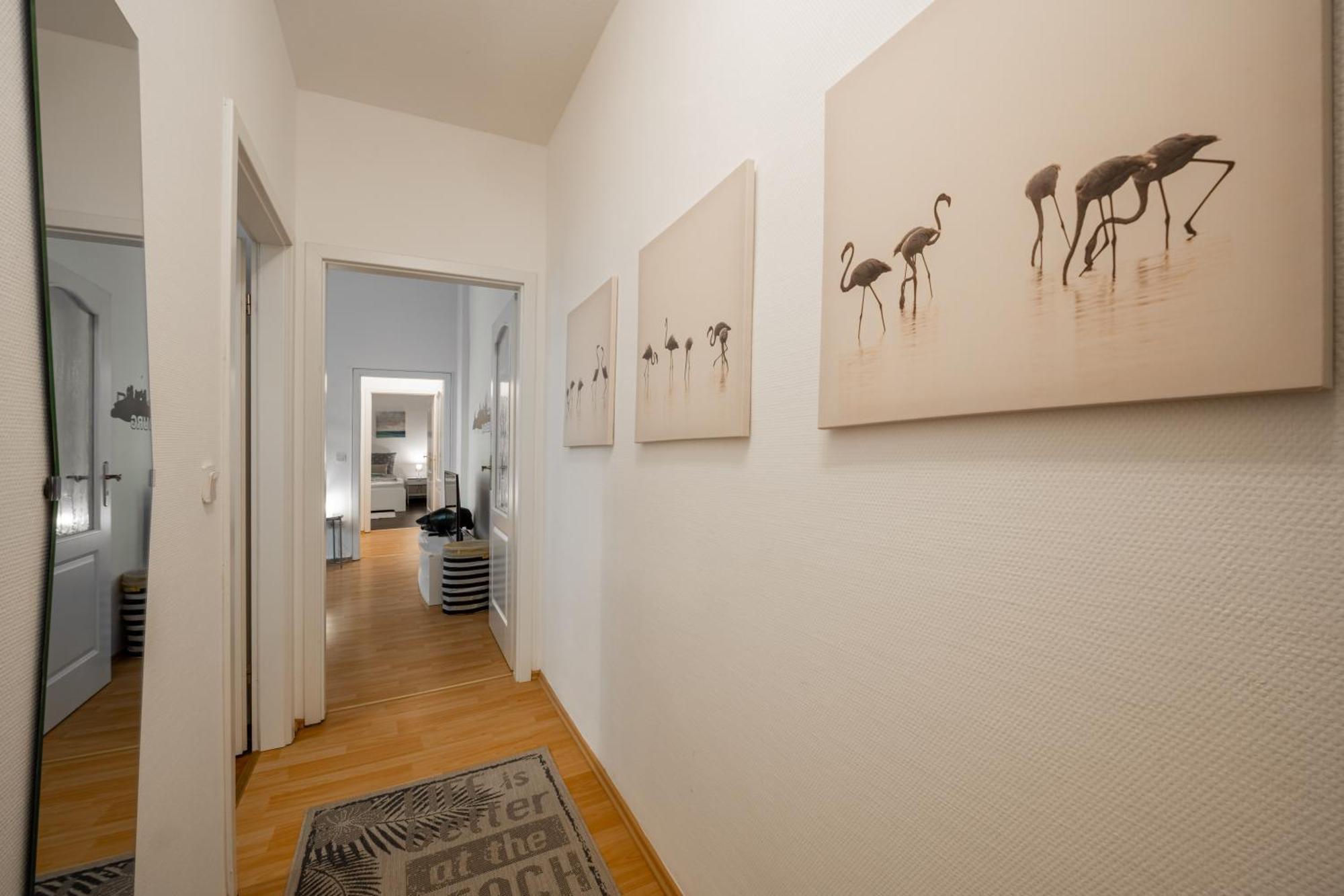 Grosse Altstadtwohnung Im Zentrum Mit Balkon - Super Lage *