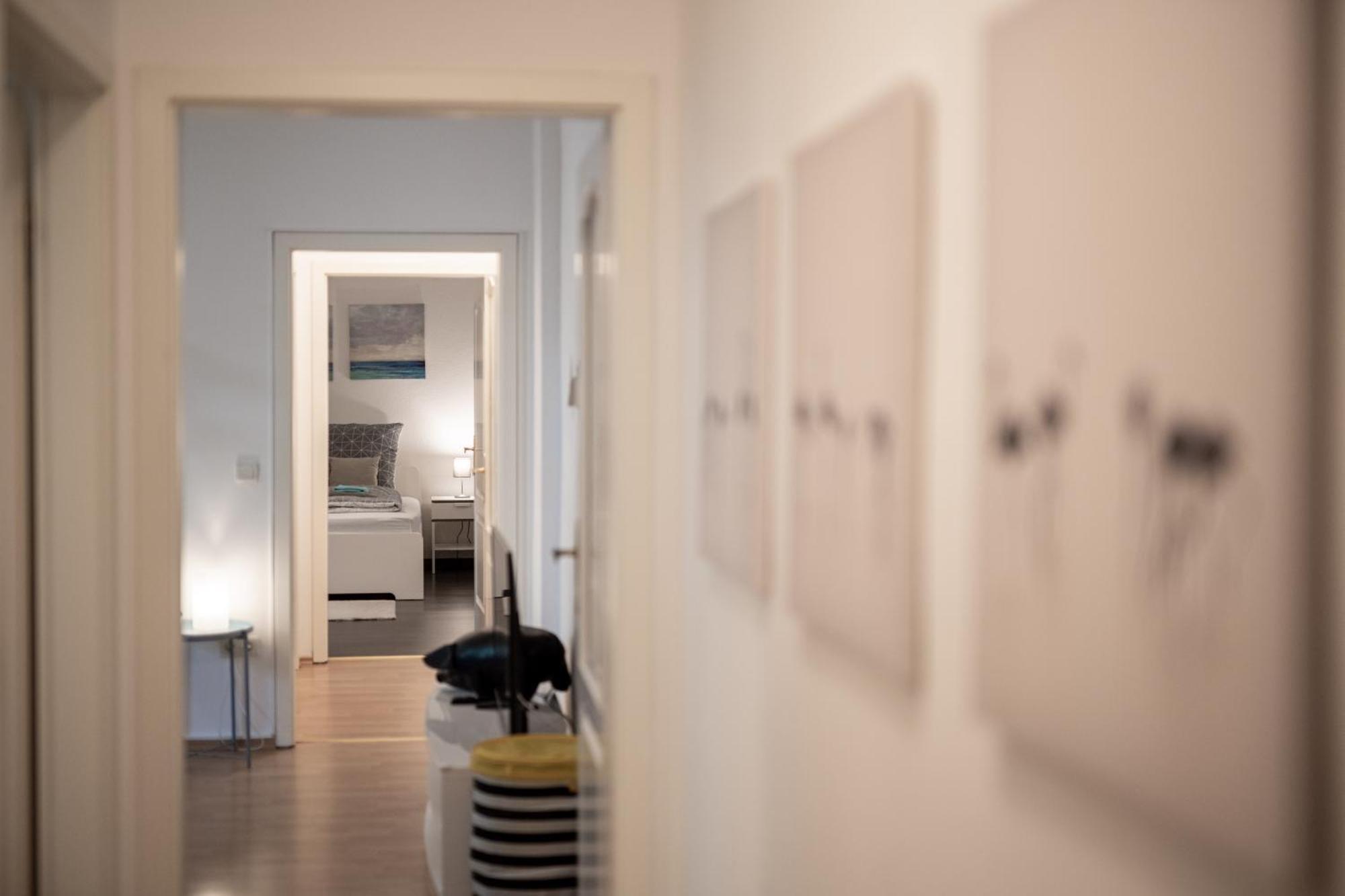 Grosse Altstadtwohnung Im Zentrum Mit Balkon - Super Lage Magdeburg